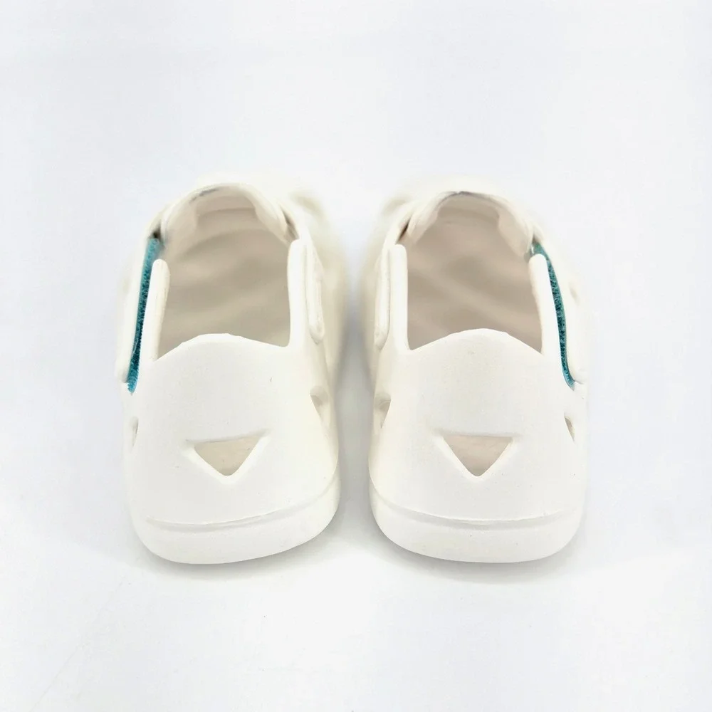 Ten Little Splash Sandals Soft White Lightweight Water Shoes Clogs Size 11 NIB